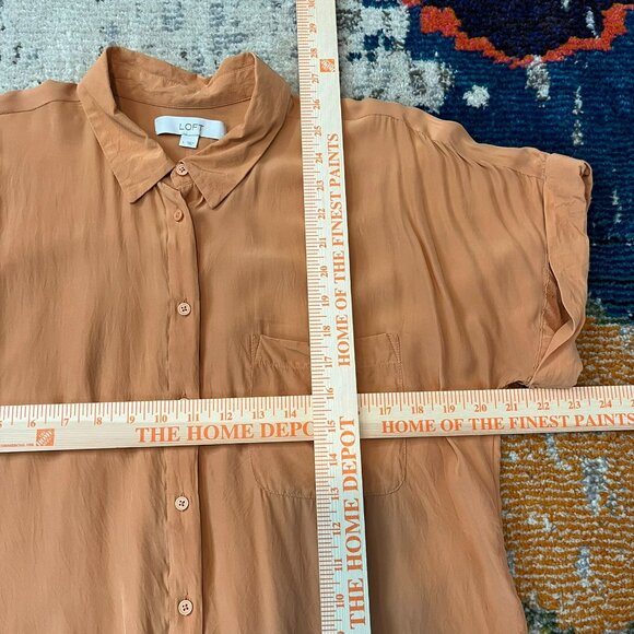 Set of 2 LOFT Short Sleeve Blouses, Green and Yellow-Peach, size Large - Picture 8 of 13